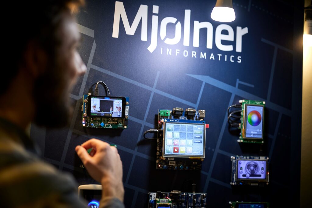 Digital software solutions suited for your industry | +300 experts